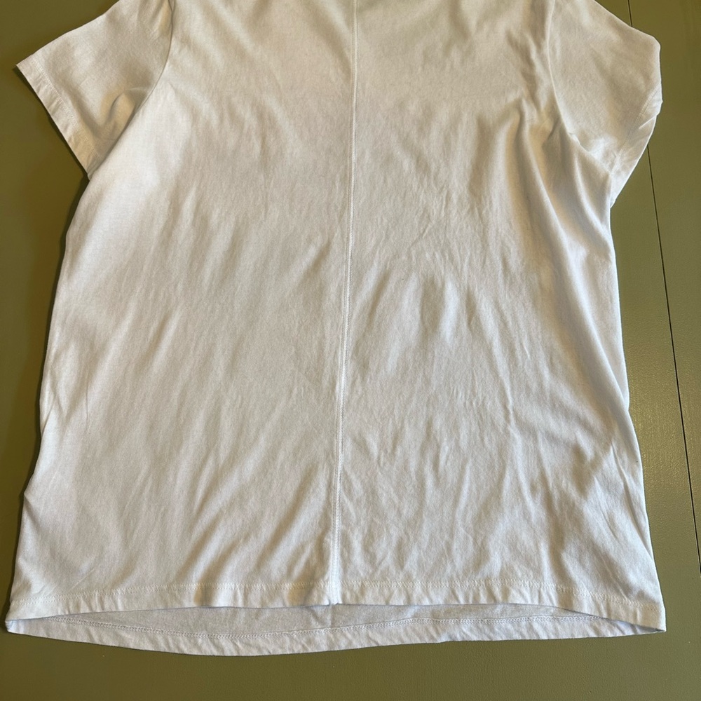 Abercrombie & Fitch Soft A&F Collection T Shirt.  Size large - Picture 2 of 5